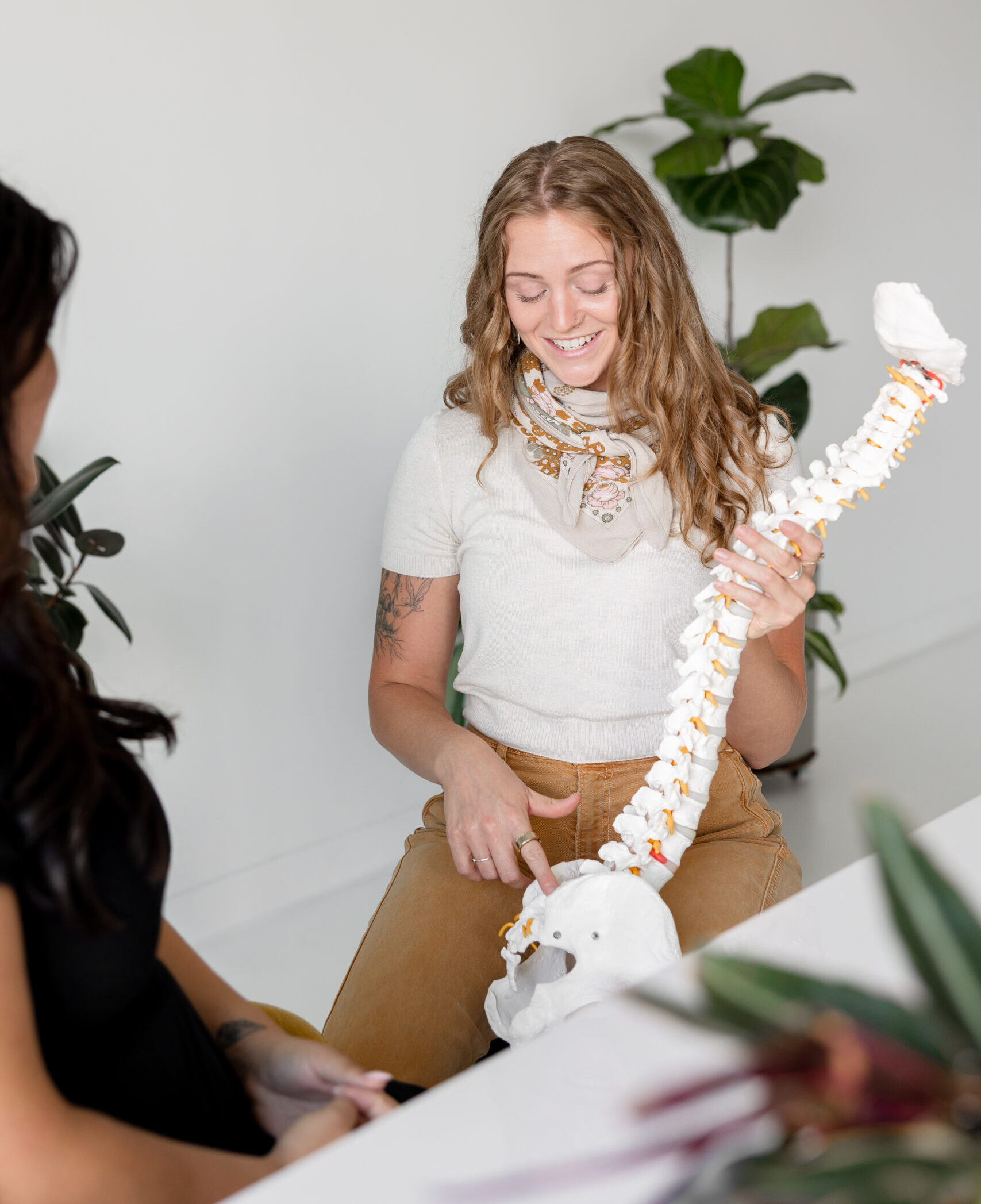 dr kayla huntington low back pain solutions with spine
